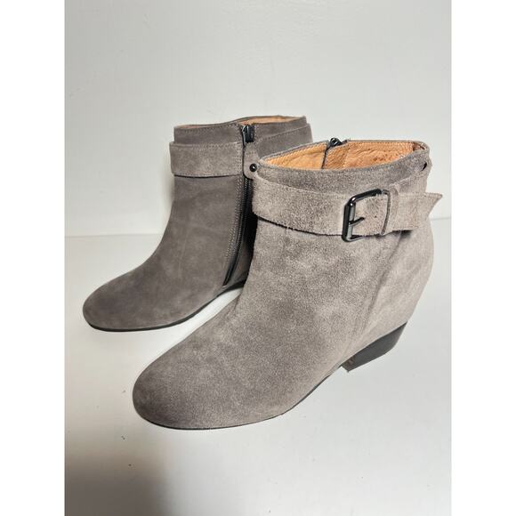 gentle souls Shoes - Gentle Souls Taupe Suede Birdie Hidden Wedge 1" Heel Inside Zip Buckle Boot 8.5